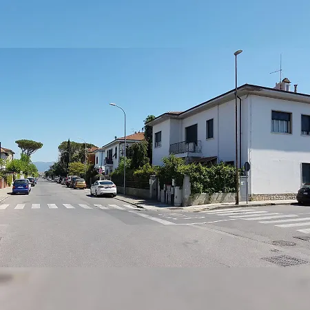 La Coccinella Guest house 3*